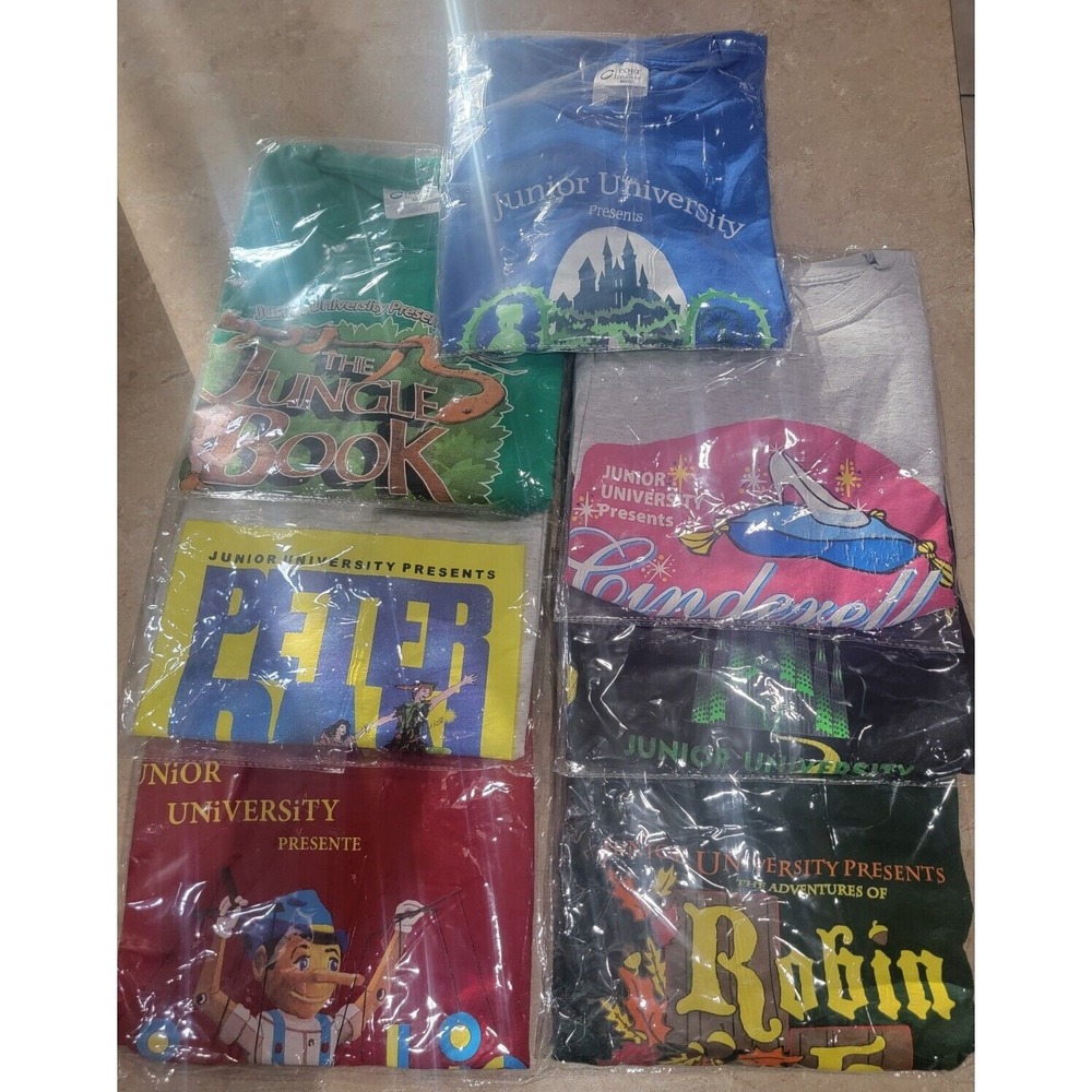 Junior University Musicals T-Shirt Lot of 7 shirts Size L and XL 2010-2017
